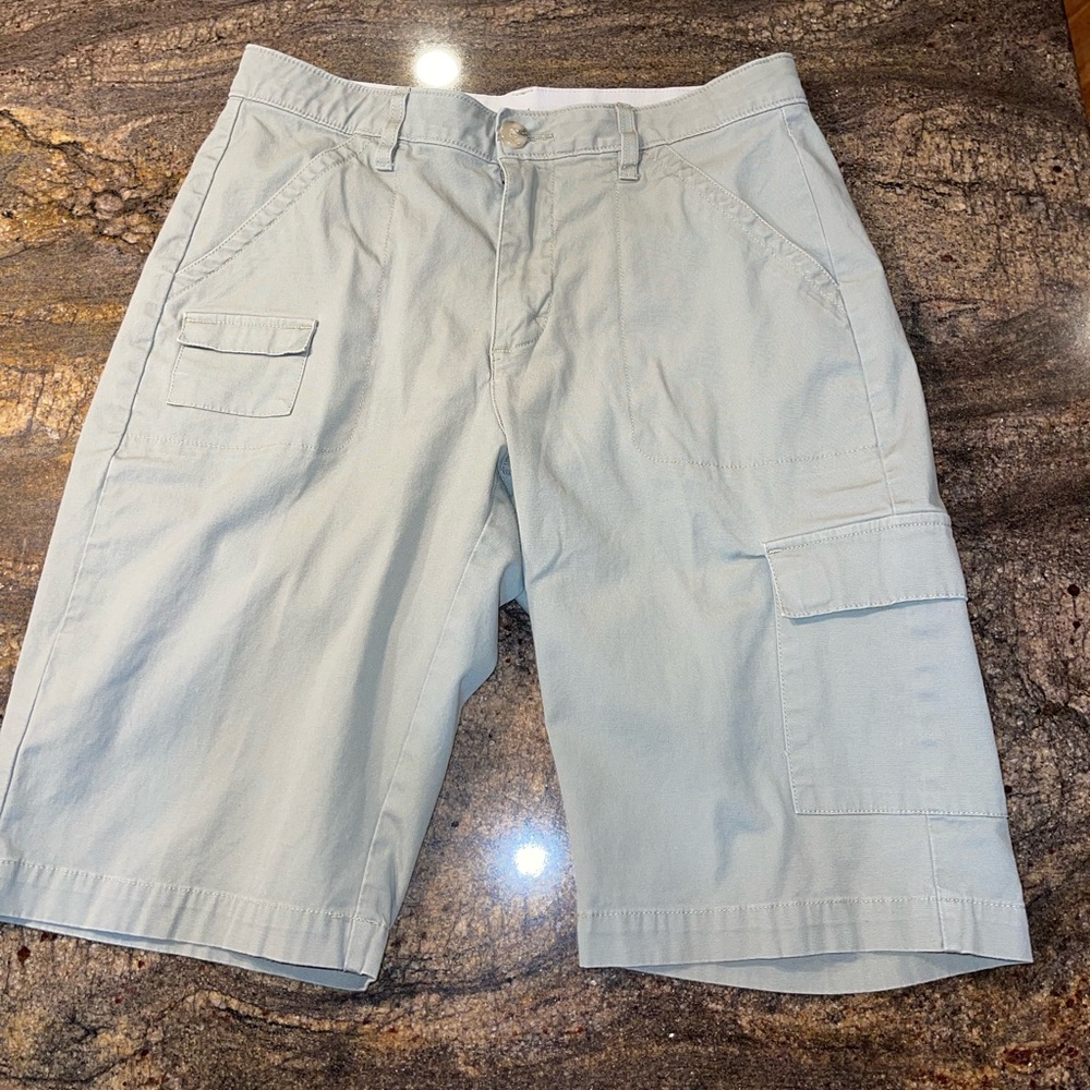 Lee Riders comfort‎ stretch waistband khaki cargo shorts women’s size 12M